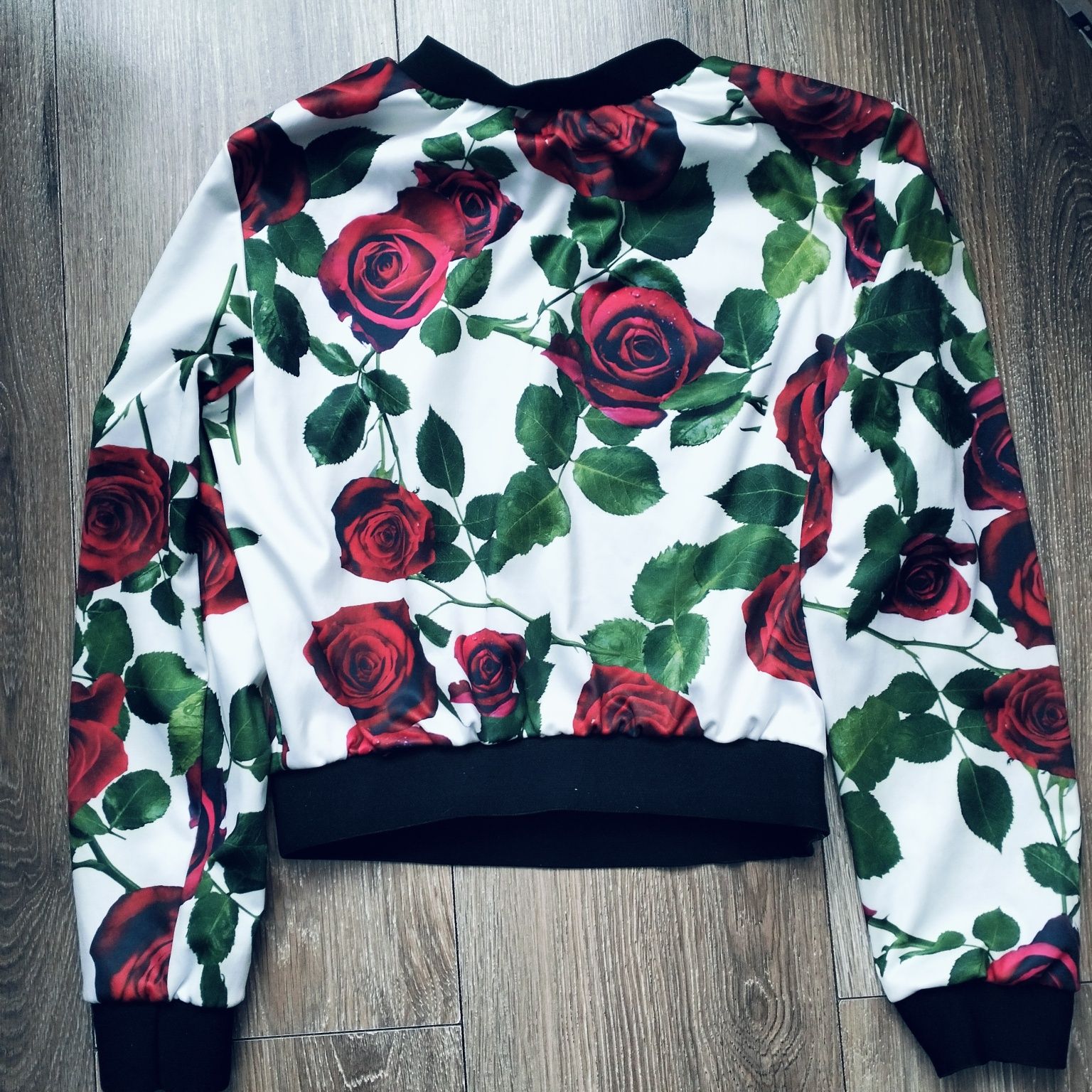 Sweter bluzka w kwiatki