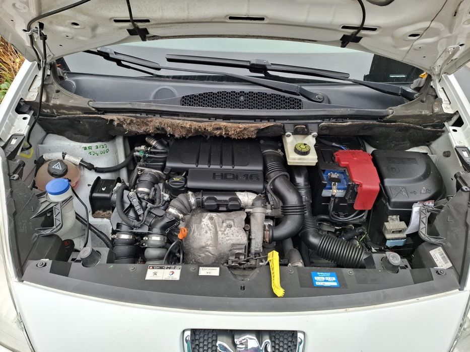 Peugot Partner 1.6 hdi 2011 rok blaszak