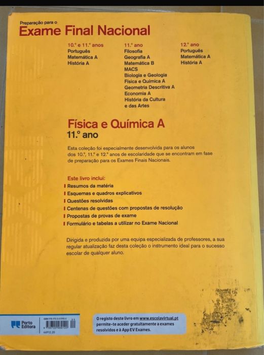 Livro de preparacao para exame de 11 ano de Fisica  Quimica daporto ed