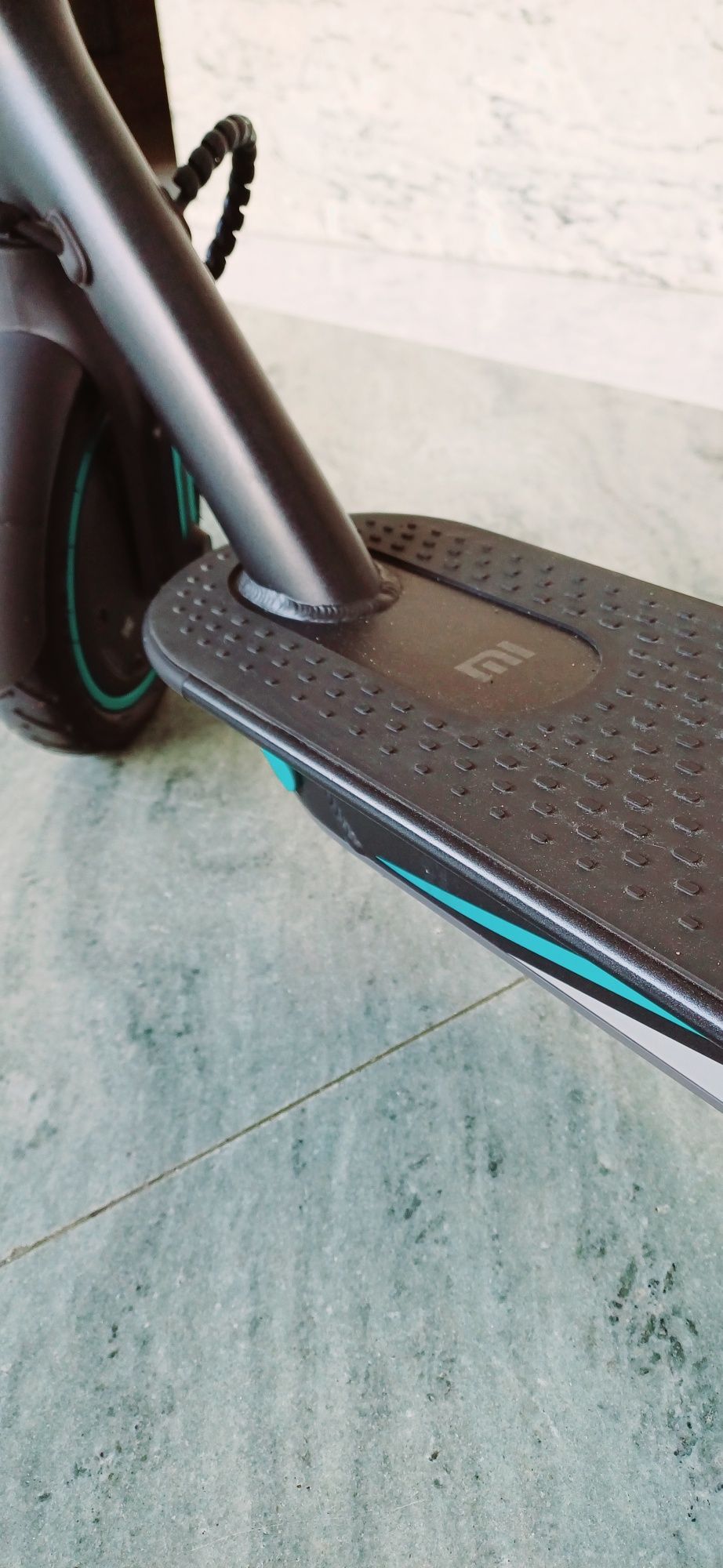 Xiaomi Eletric Scooter Mi Pro 2 AMG Petronas F1 Team Edition
