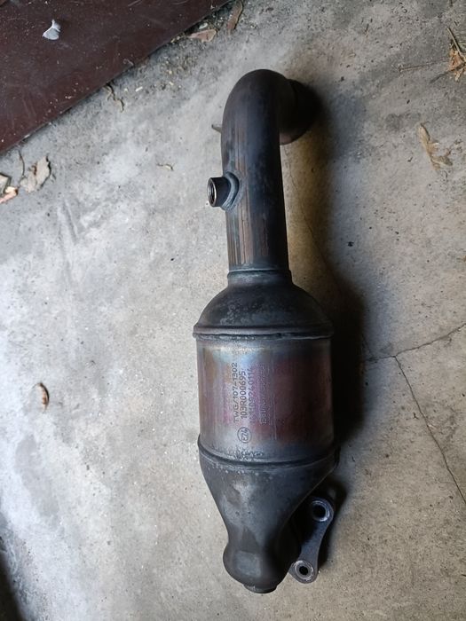 Katalizator TWG E24 + sondy lambda (Peugeot 208 I 1.2 VTi) uszkodzone