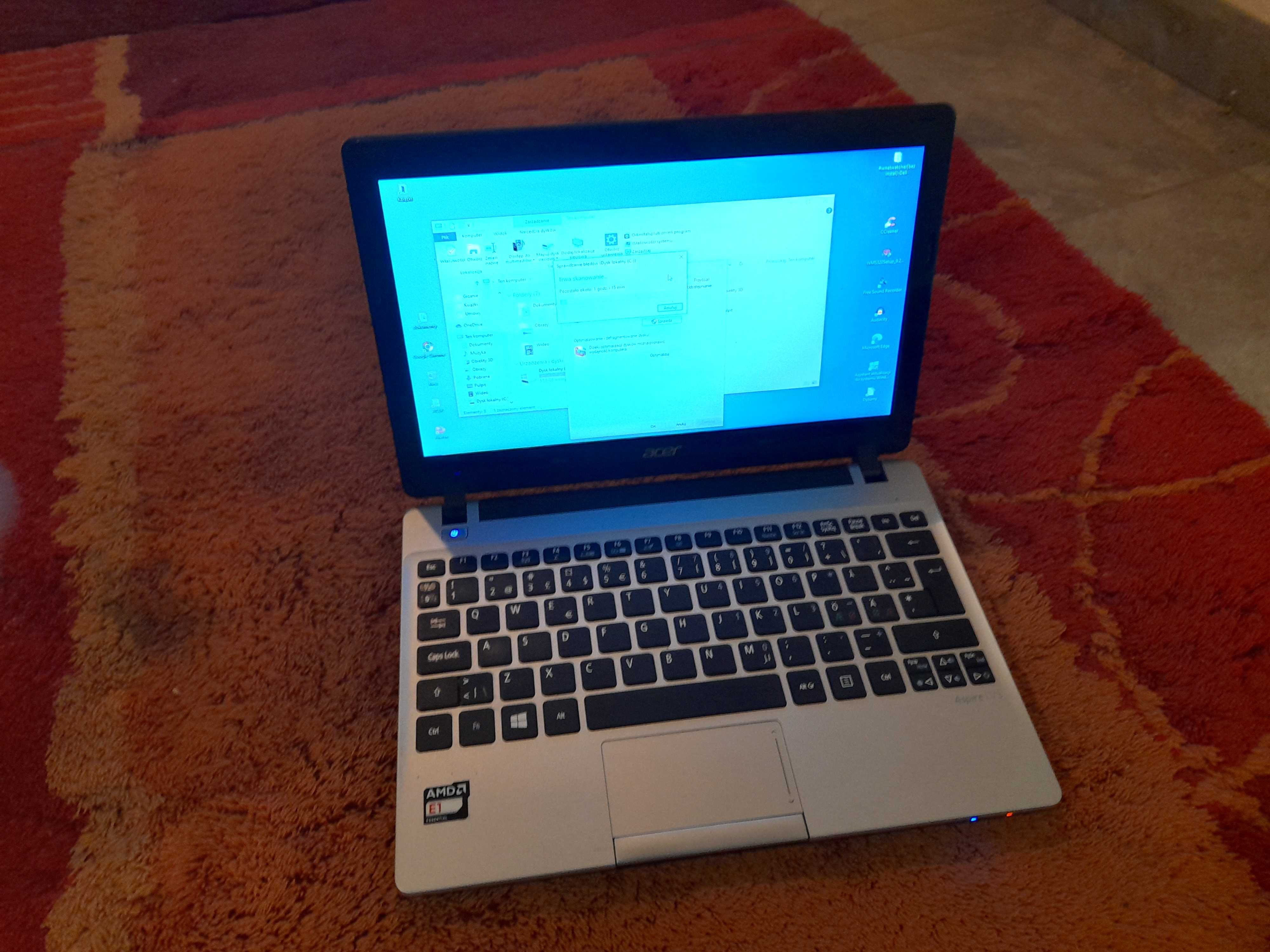 Laptop do podrózy 29,8 cm przekatna