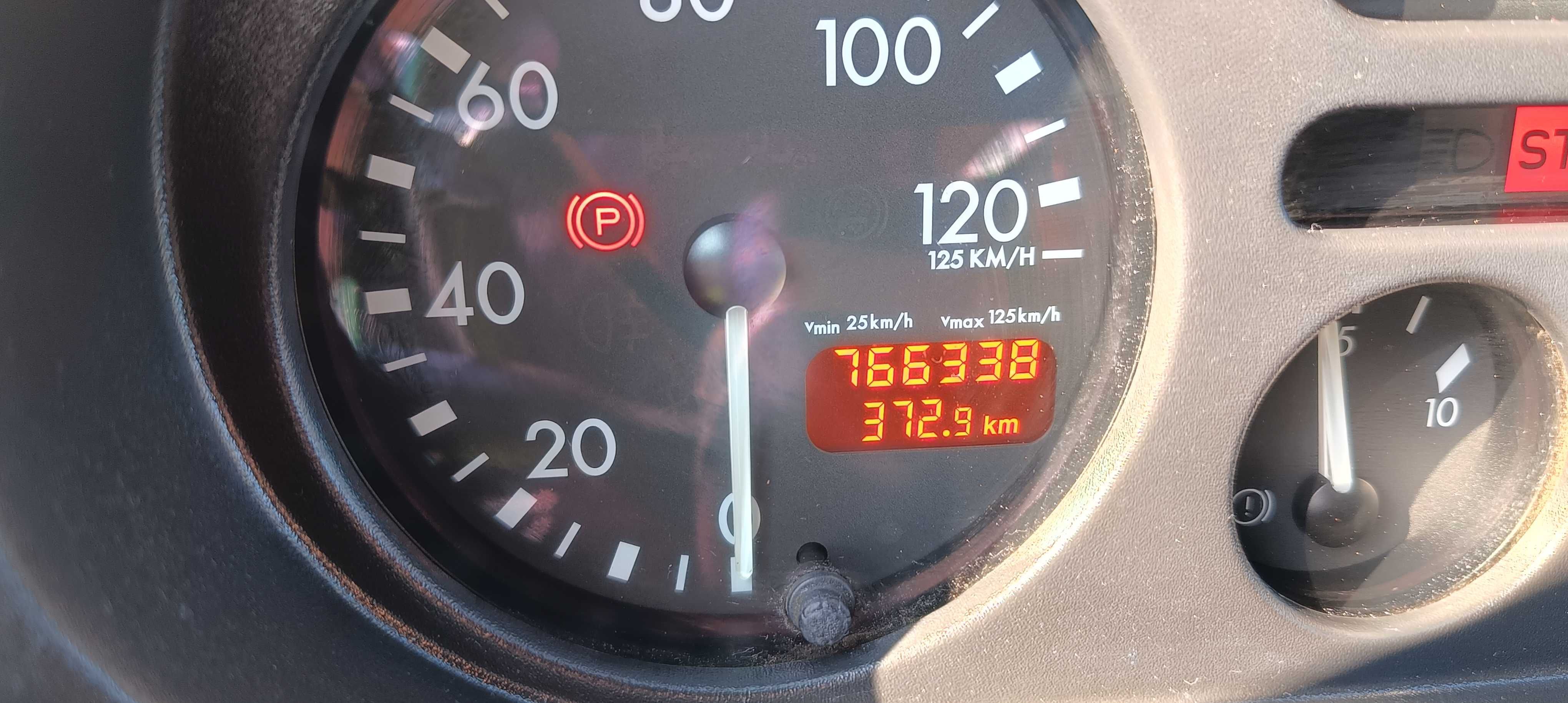 Asenizacyjny DAF LF 45 z 2005 roku, 7,5 m3
