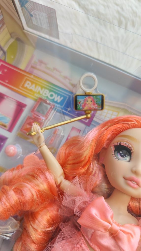 Nowa Lalka Pinkly Paige Pink Rainbow High