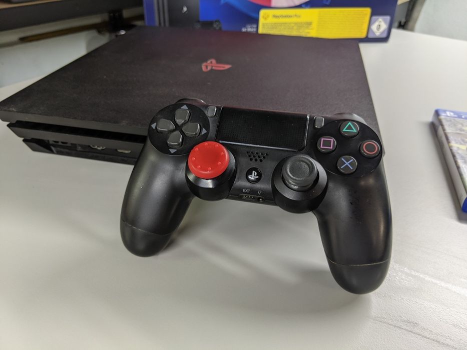 Sony PlayStation 4Pro 1Tb