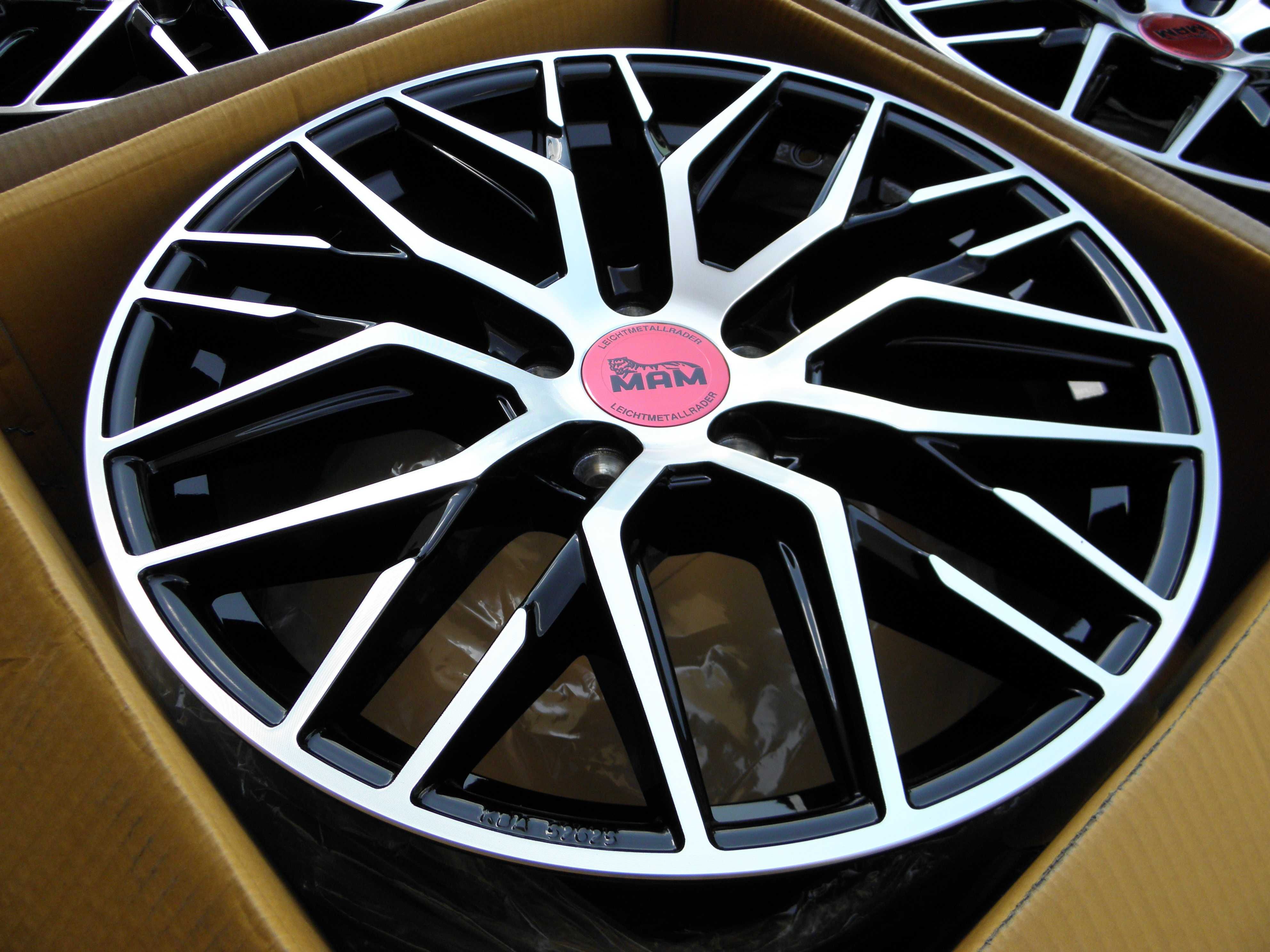 Felgi 18 Peugeot 308 308S 508 Citroen C4 Picasso 5x108 ET45 Keskin RS4