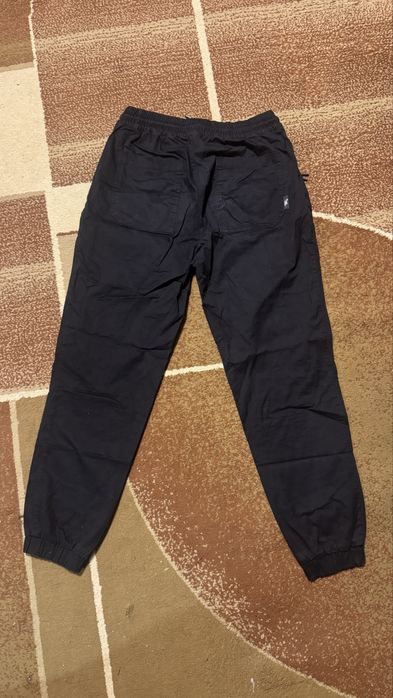 Продам штани джогери