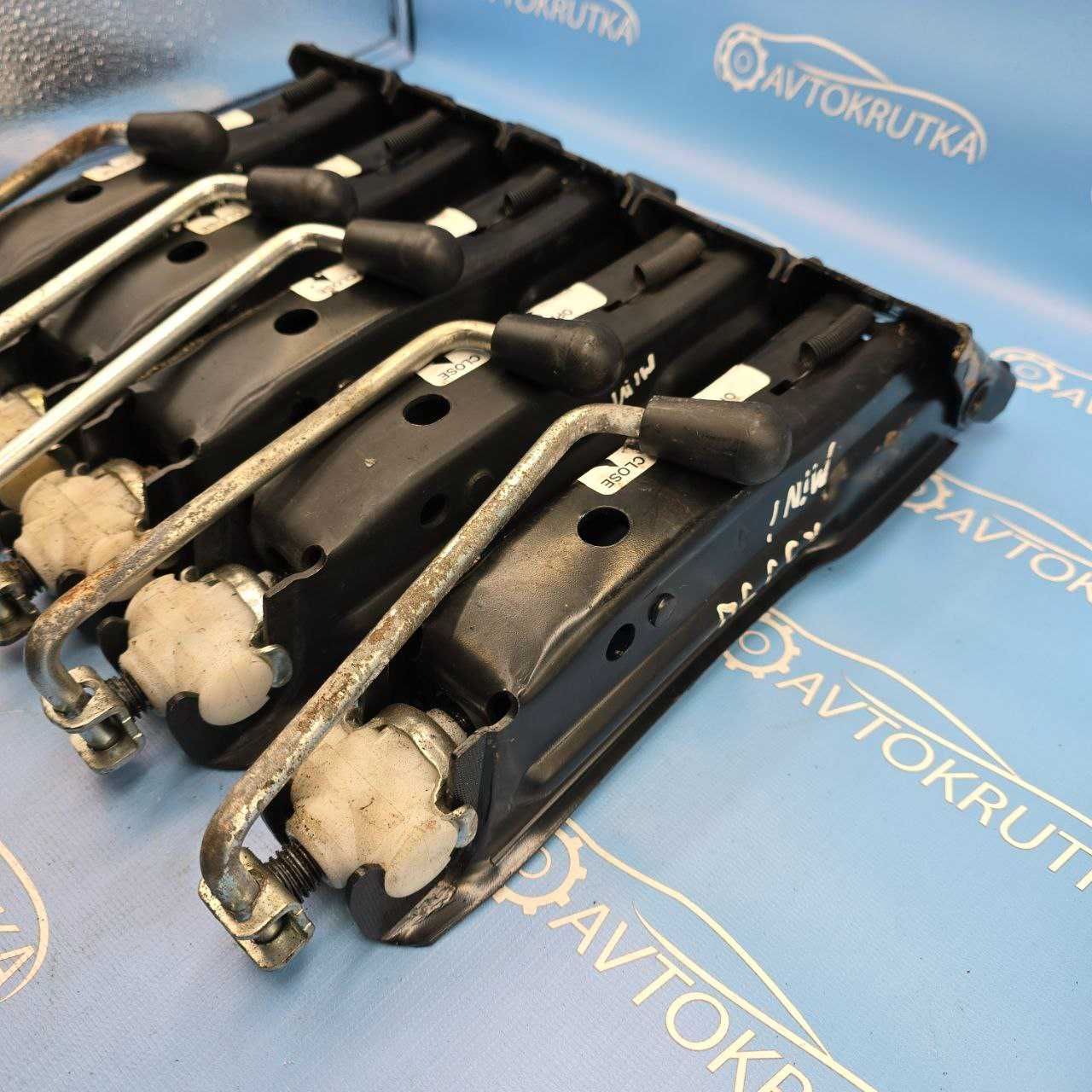 Домкрат Mini Cooper S Міні купер R55 R56 R57 F56