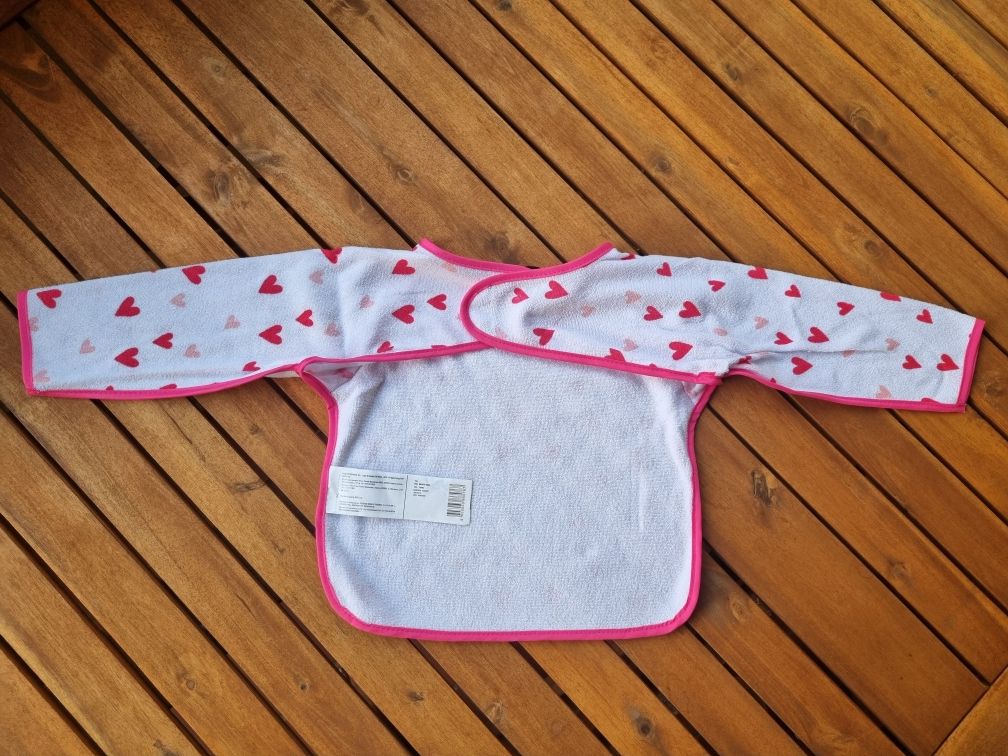 OFERTA PORTES - Babete NOVO com Mangas Branco com Corações