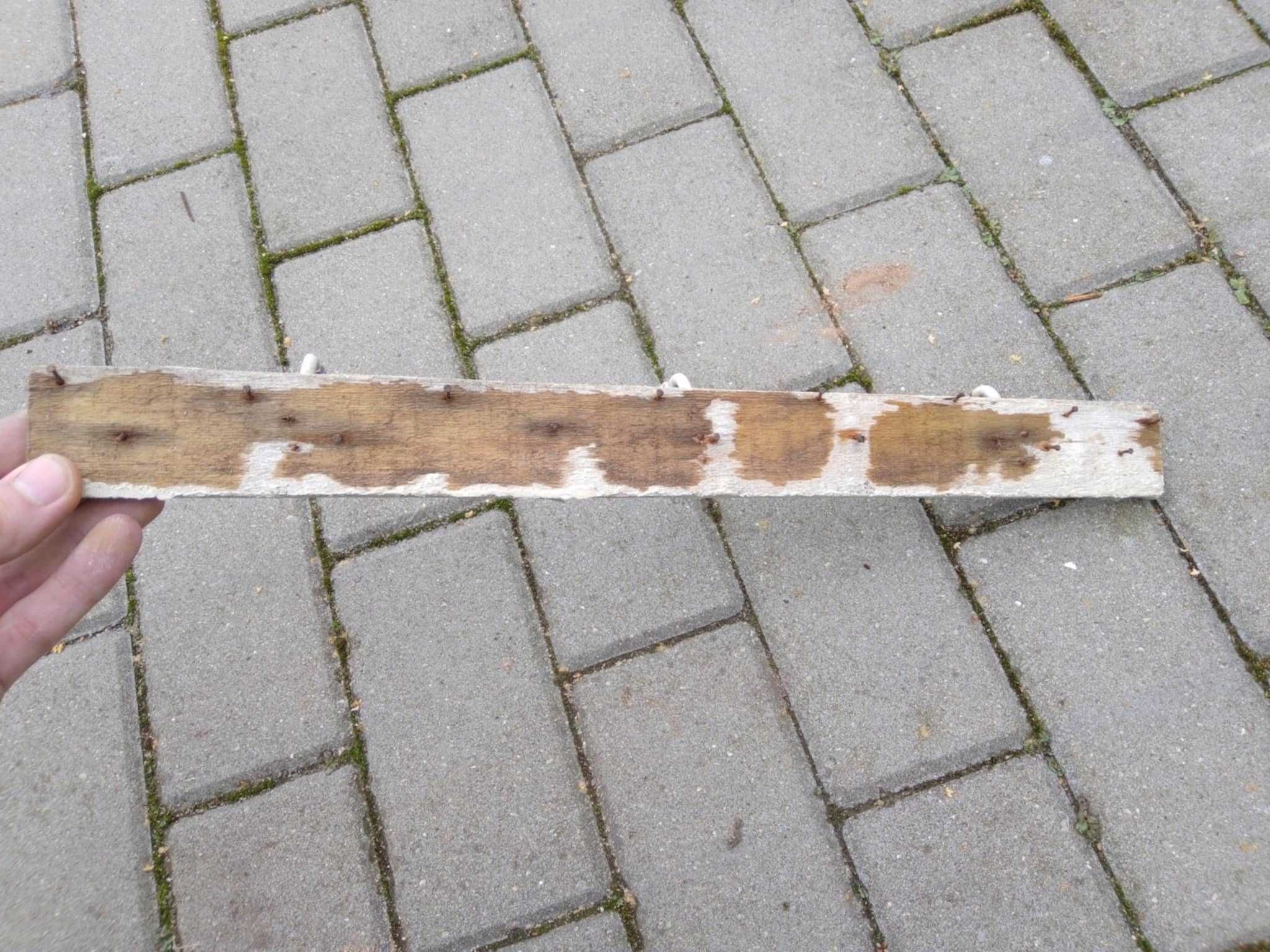 Drewniany wieszak ścienny potrójny 47cm stary