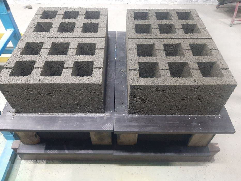 Шлакоблок від Леоблок.