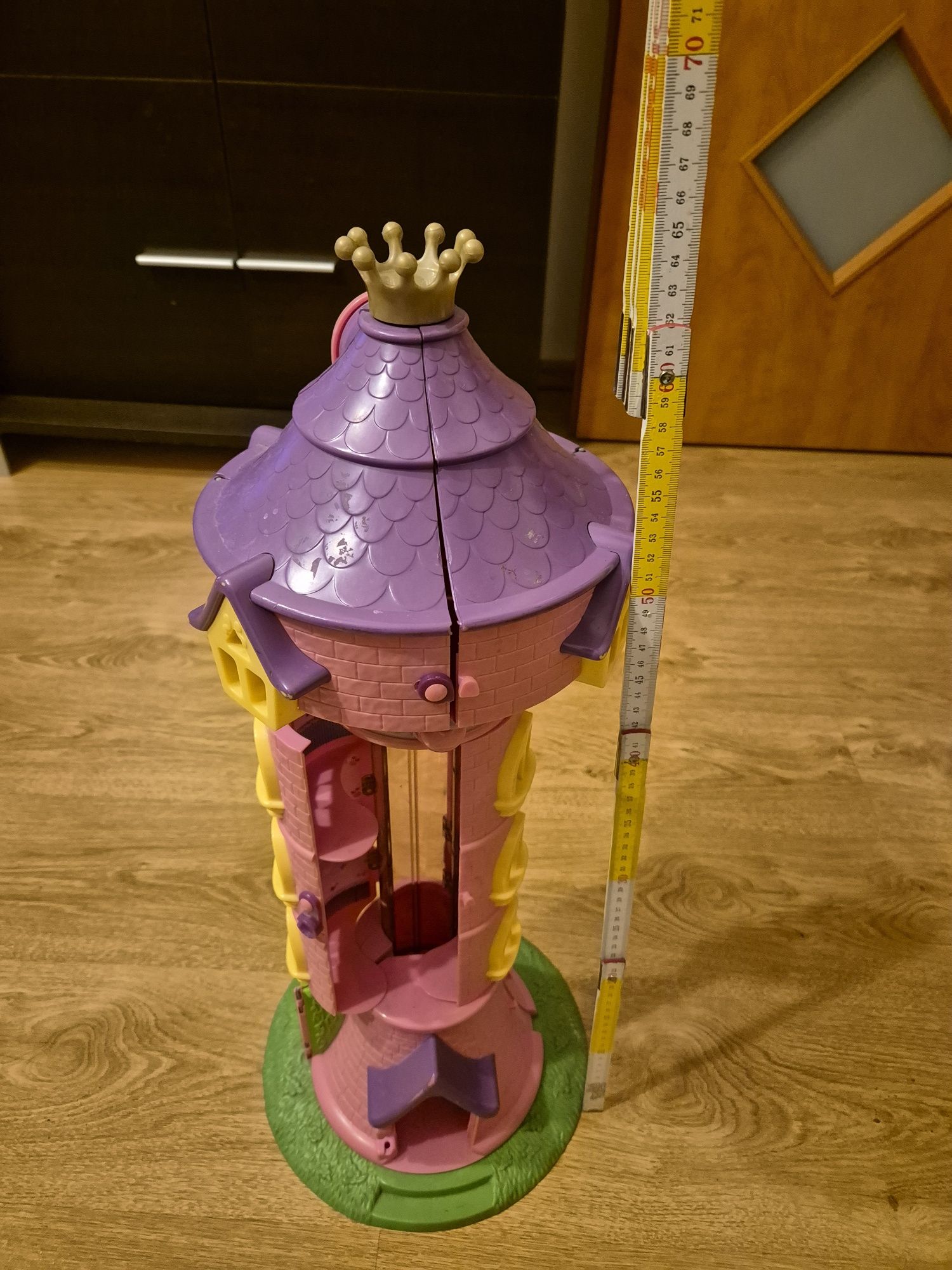 Zamek, wieża, zabawka