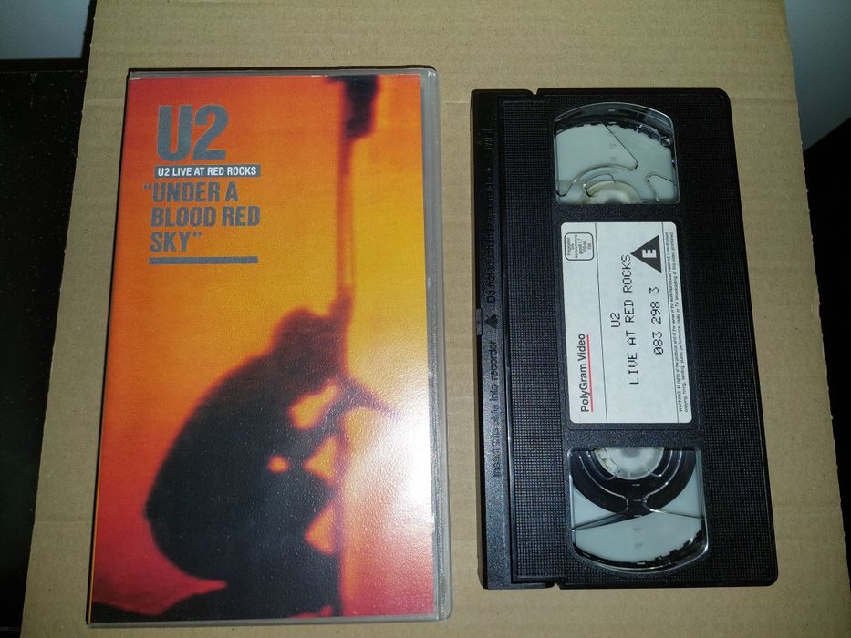 Vhs concertos metallica ac dc pink floyd