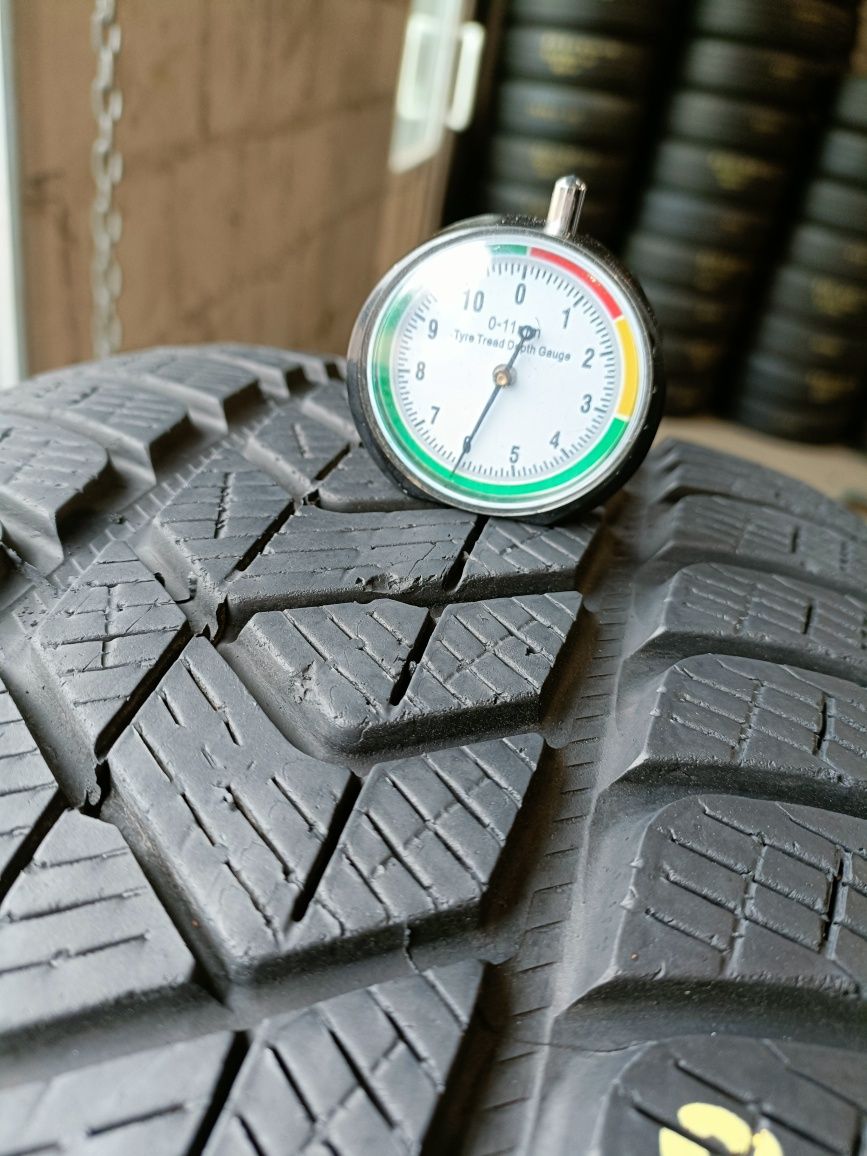 C25, 1 sztuka 245/45r20 Pirelli Scorpion 6mm