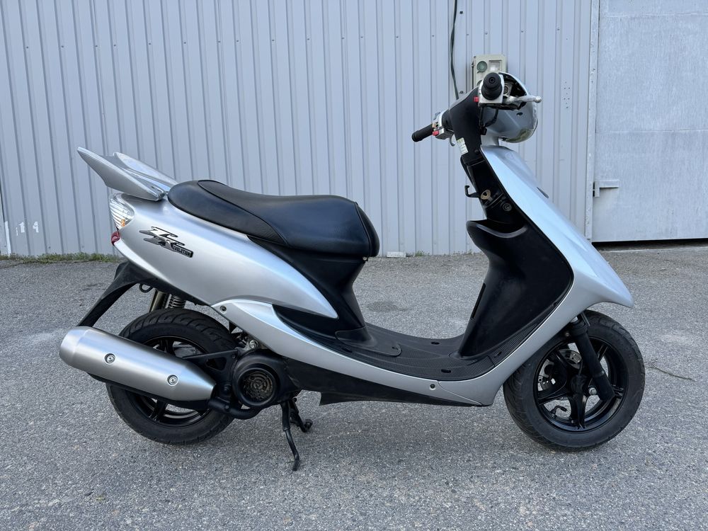 Yamaha Jog SA16J ZR без пробігу