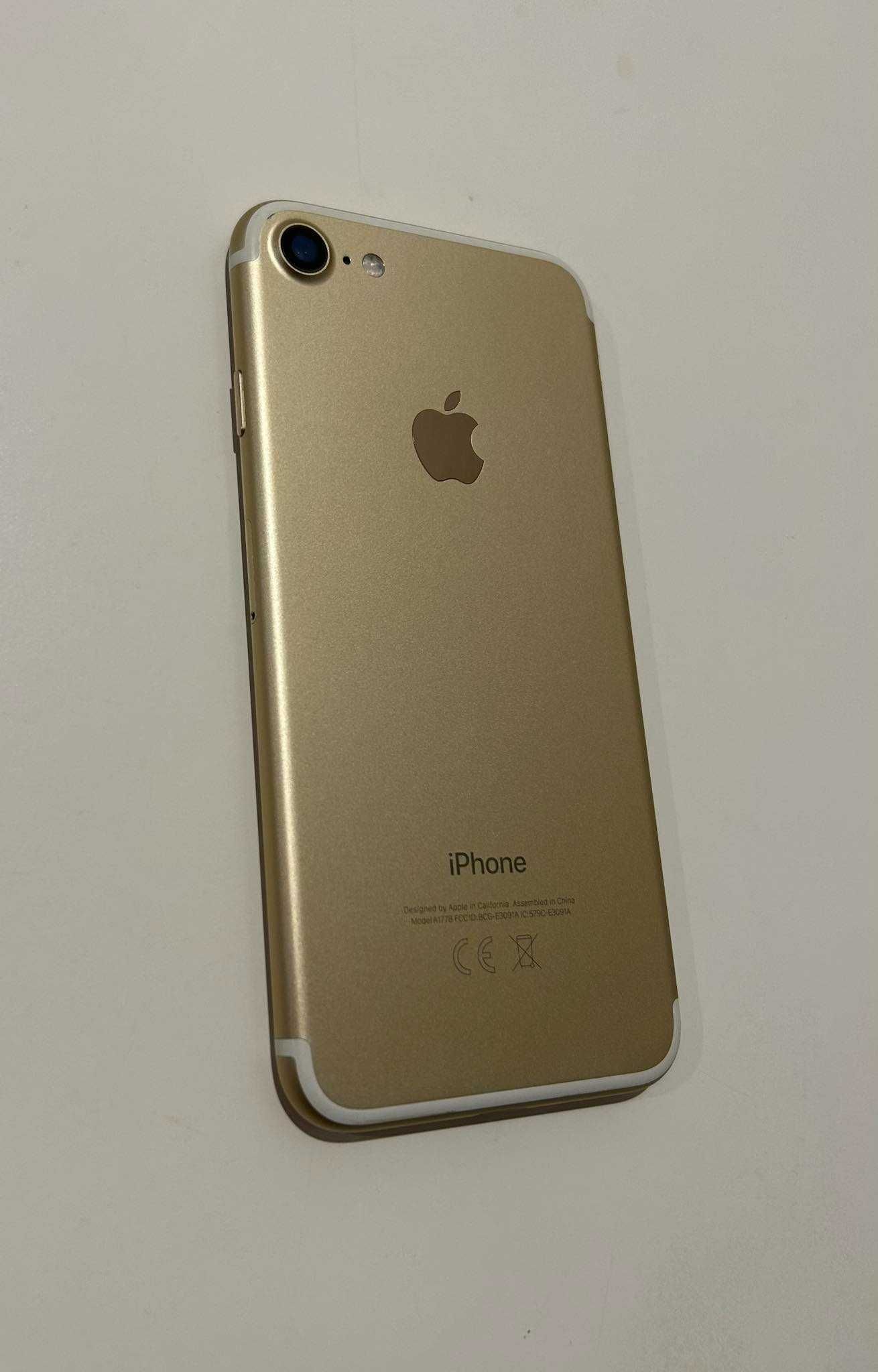 Iphone 7 dourado  -   32GB   -  Desbloqueado