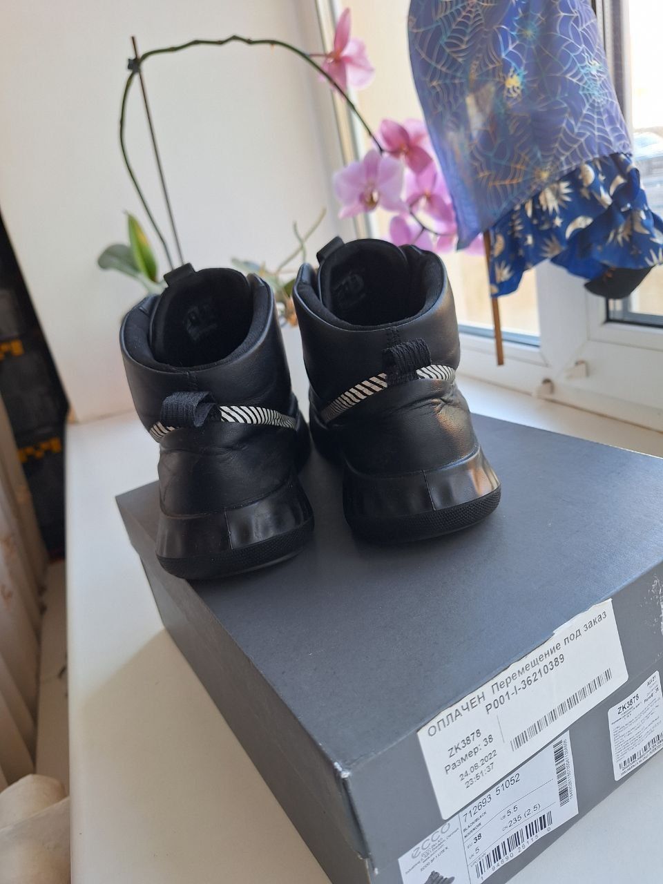 Оригінальні  дитячі черевики Ecco з GoreTex. 38 розмір