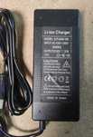 Carregador 36v 2A