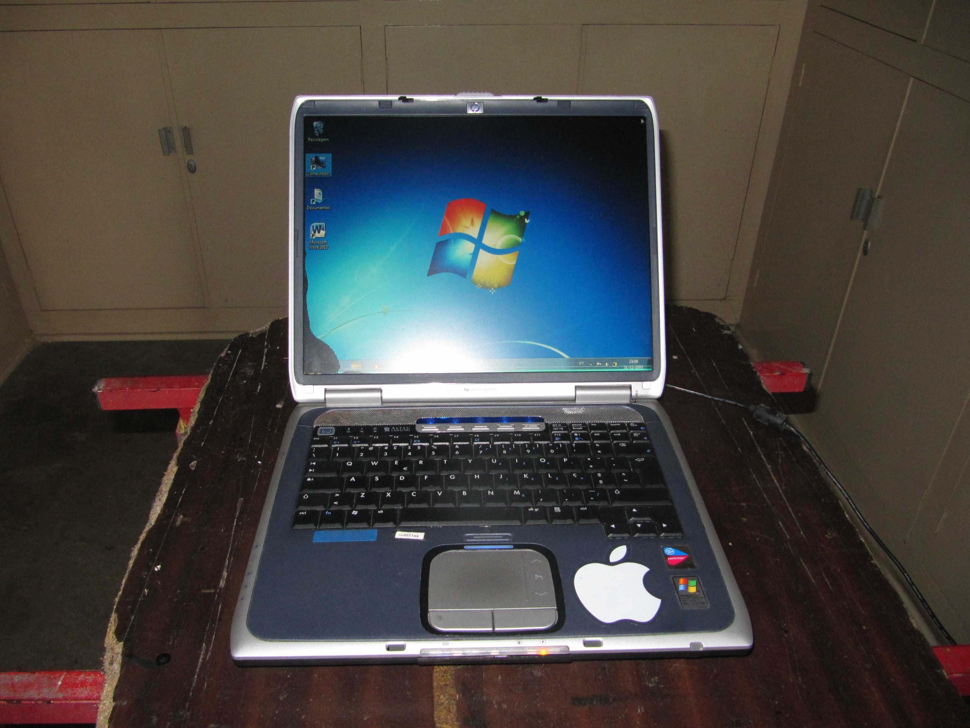 Computador Portátil HP 15"