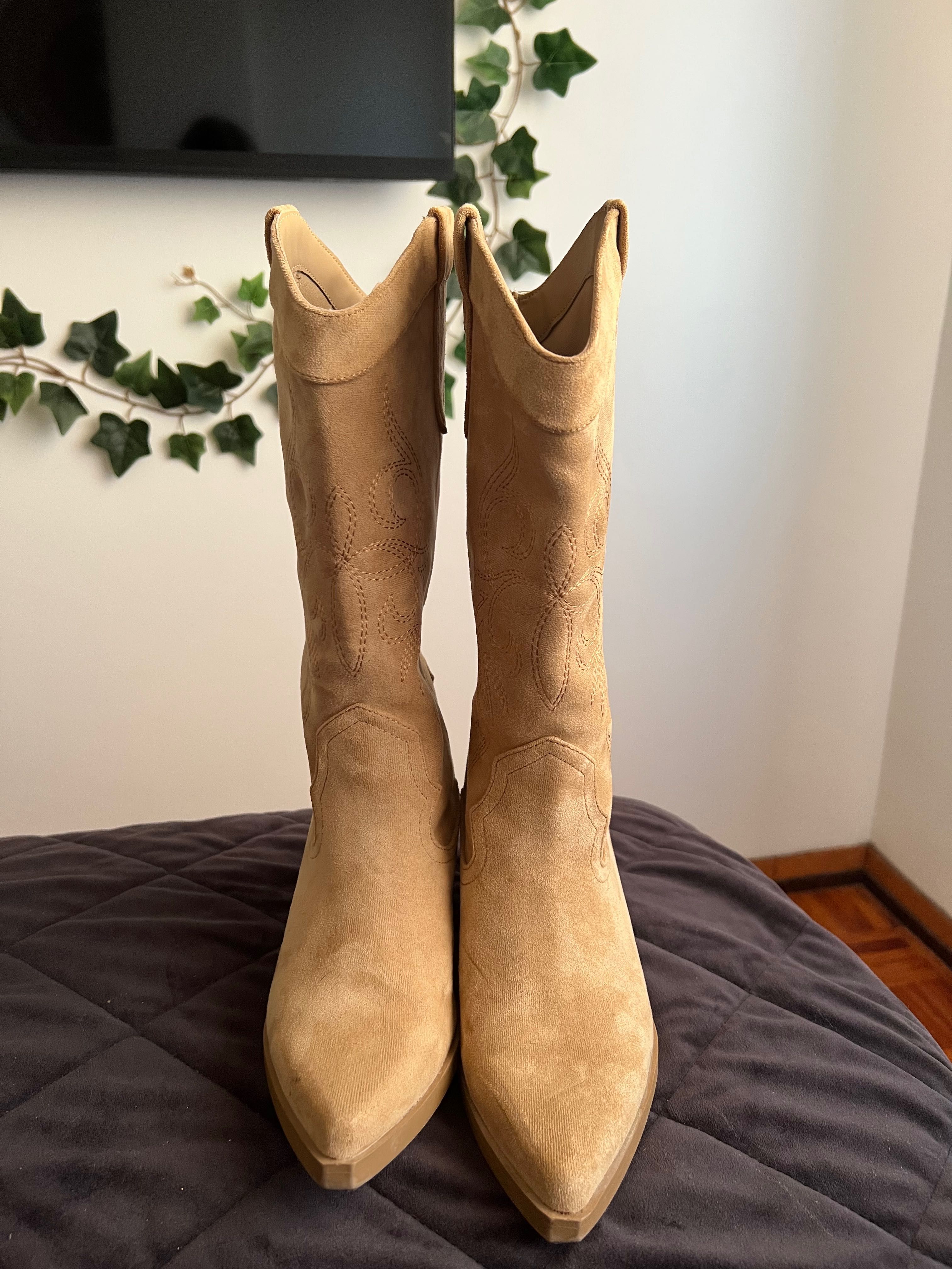 Botas BERSHKA novas