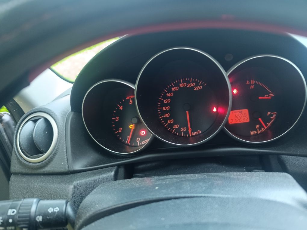 Mazda 3 2005/6.  1,6 D