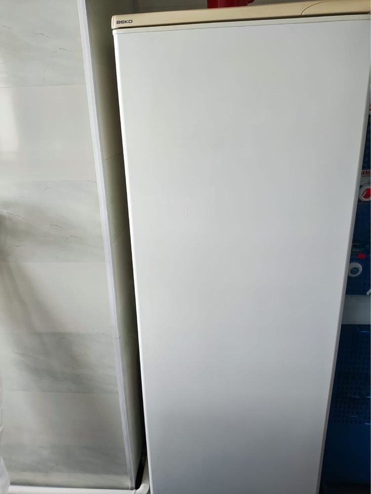 Холодильник BEKO