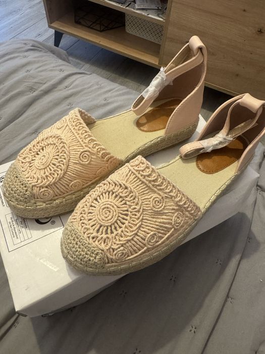 Espadryle pudrowy róż