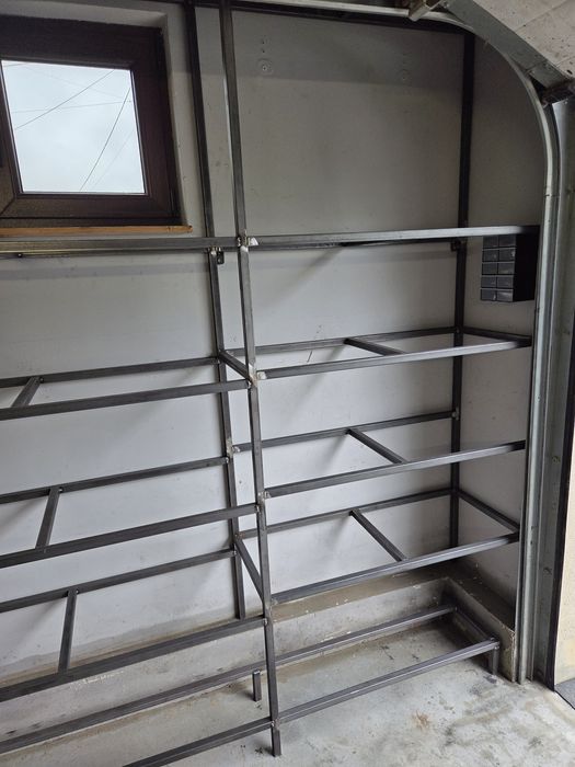 Regały na wymiar / dostawa WYSYŁKA