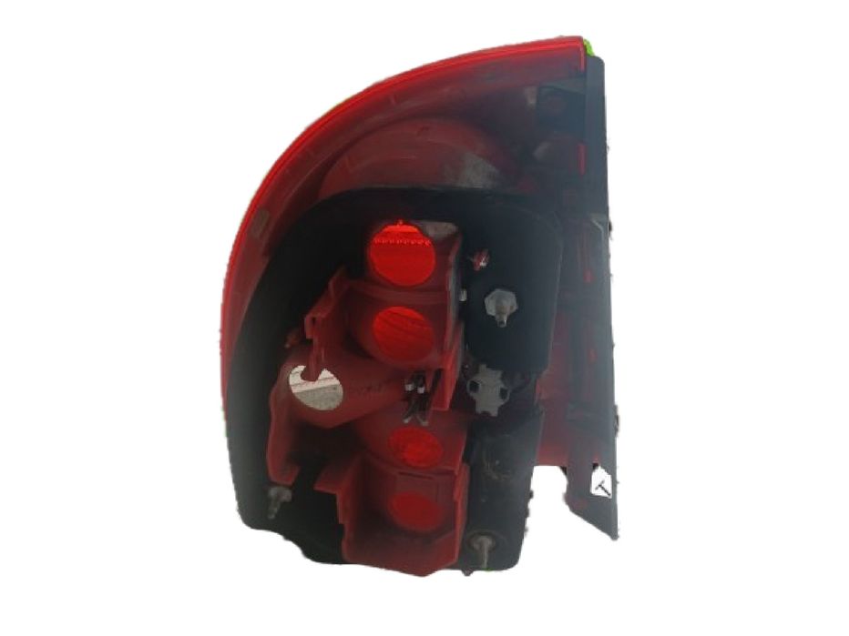 Farolim direito VOLKSWAGEN Passat (3B3)