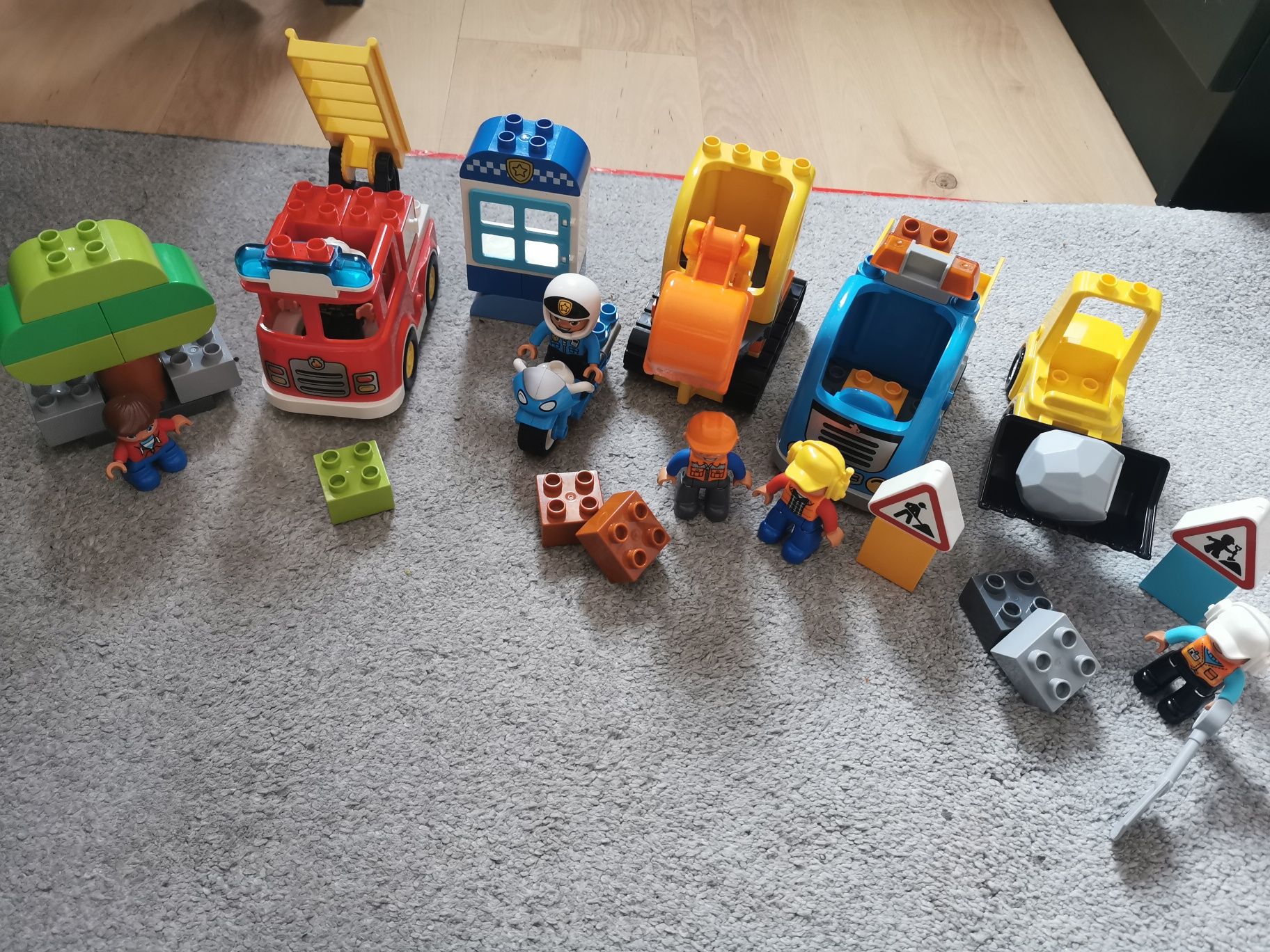 Lego duplo policja, straż pożarna, koparka, spychacz, wywrotka