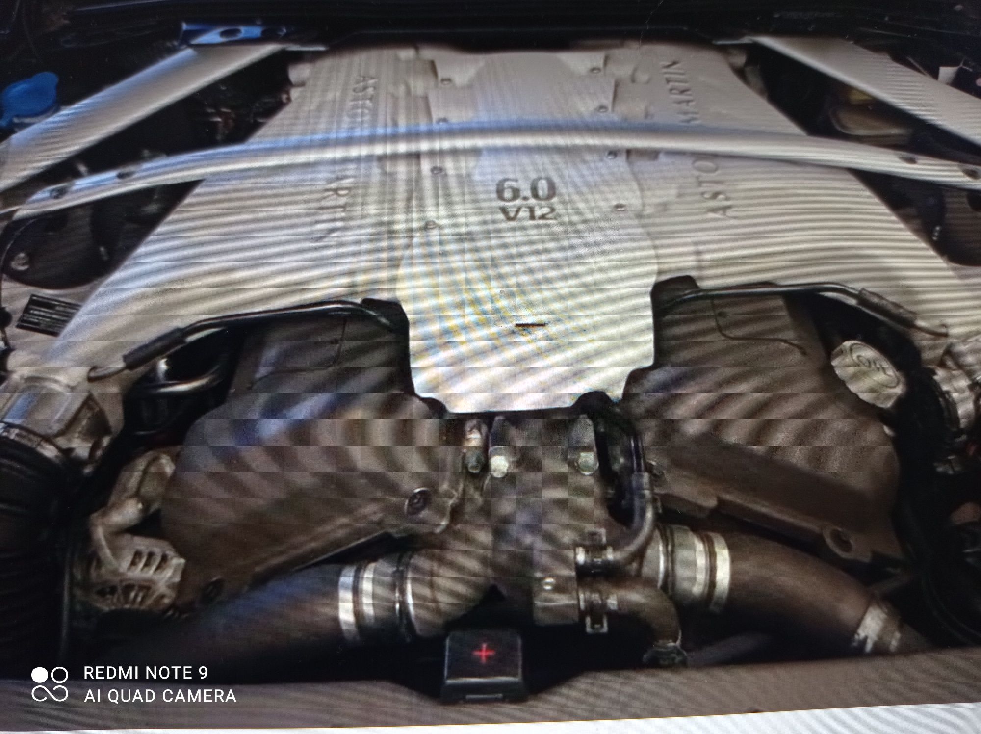 Kolektor ssący 5.9-6.0 v12 db9 517km Aston Martin DBS
