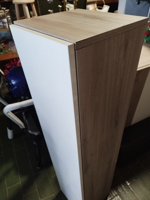 Móvel desocupar porta branca