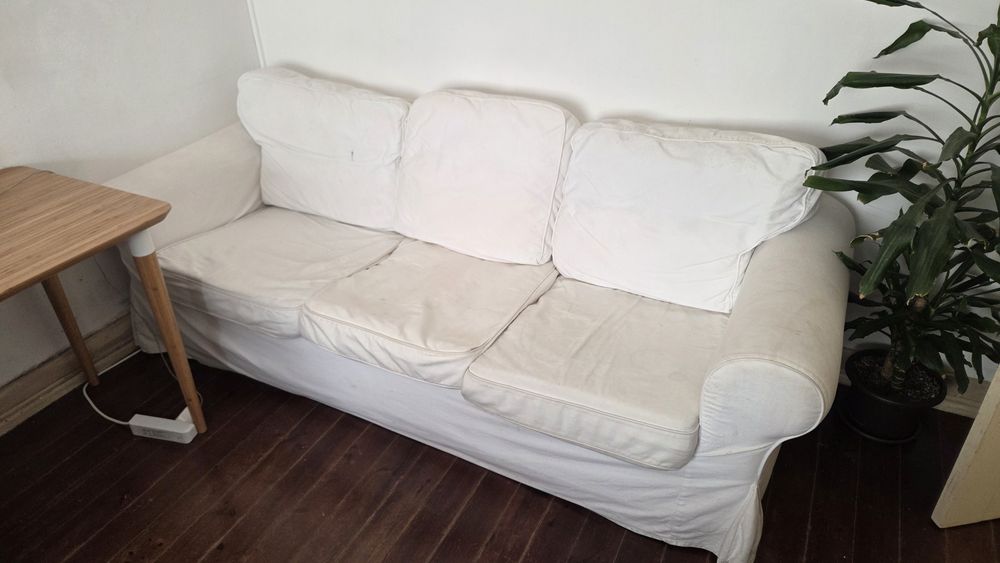 Sofá confortável 3 lugares