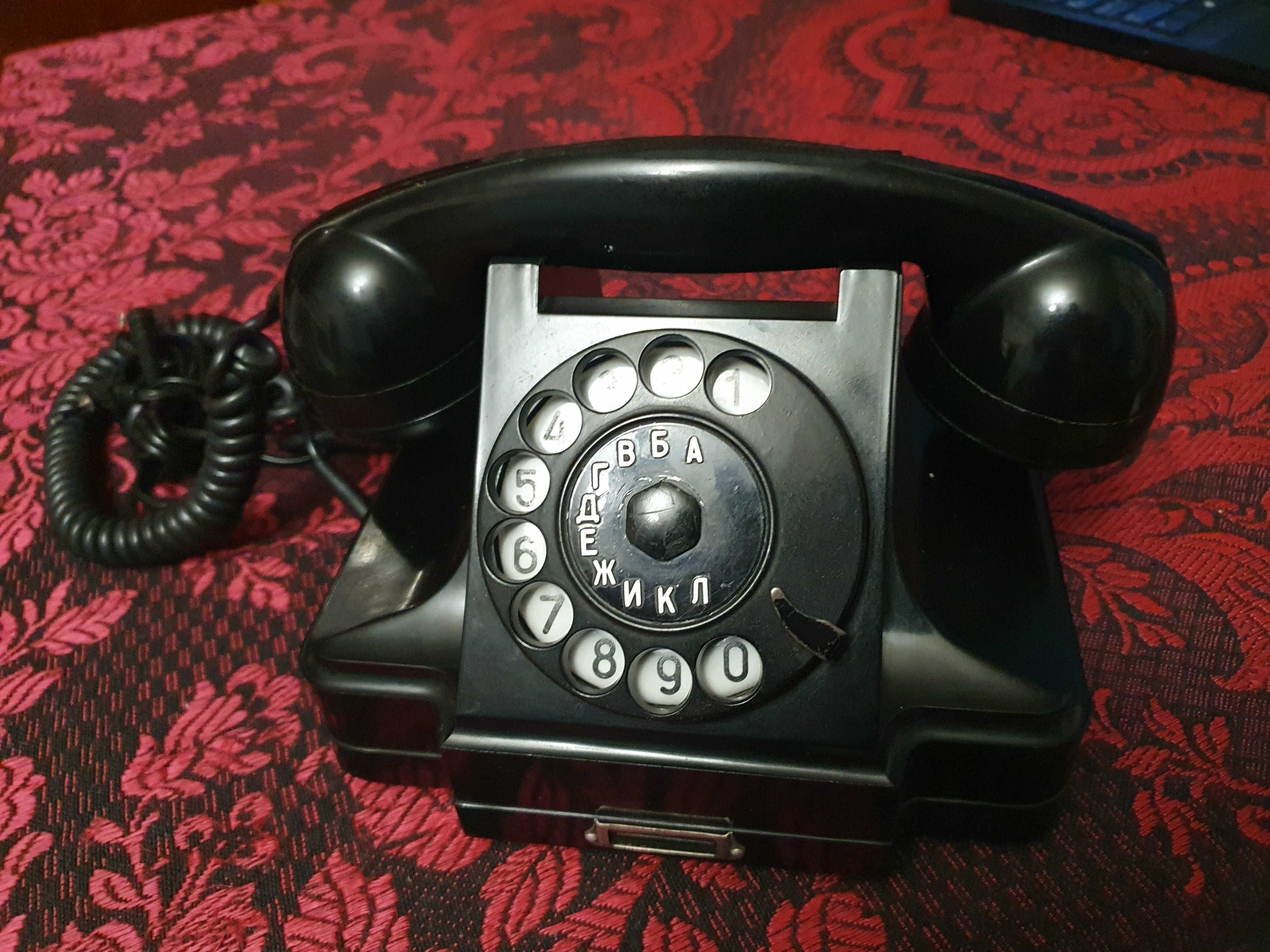 Телефон аналоговий радянського виробництва