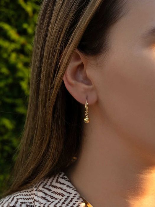 Złote kolczyki z diamentowanymi kulkami próba 585