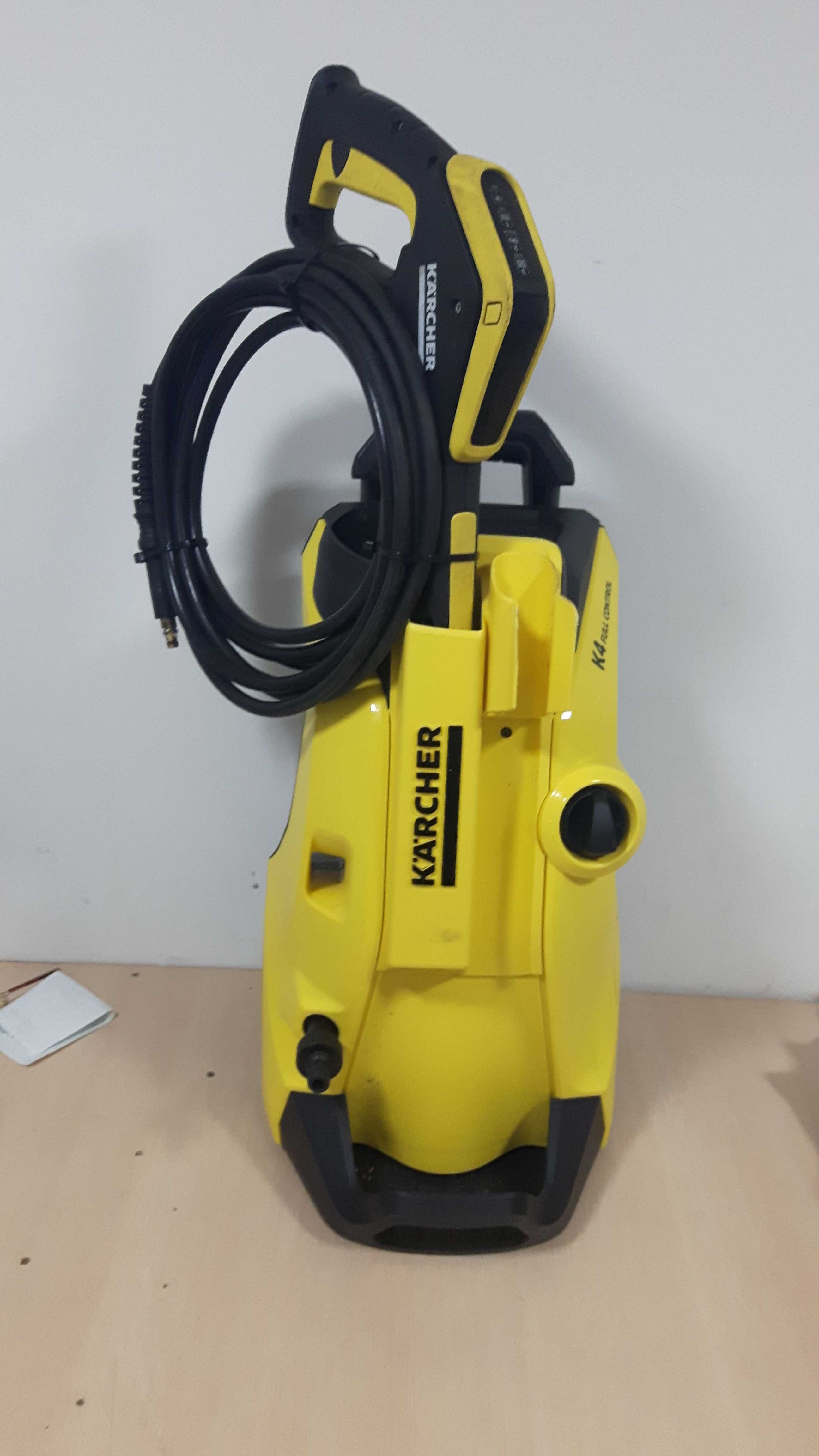 Мощная мойка высокого давления KARCHER K4 Full Control