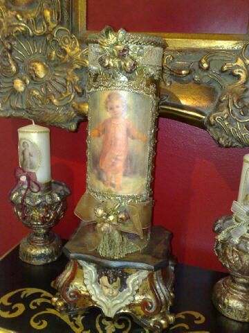 Vela Barroca com menino jesus e galões dourados LUXO