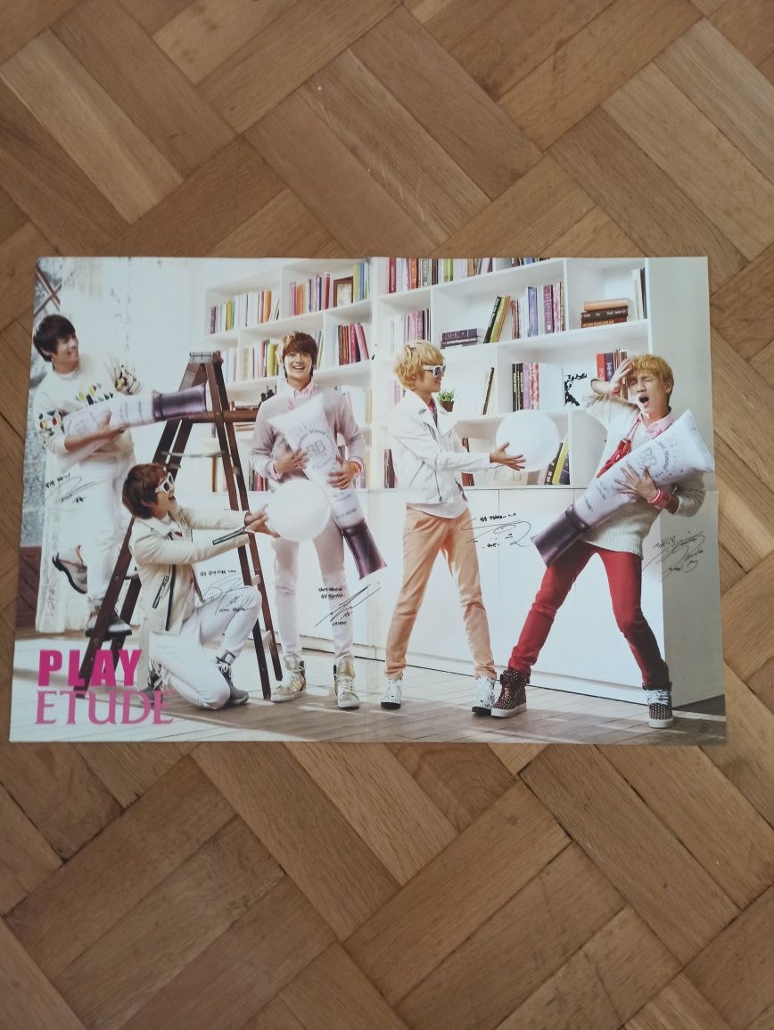 SHINee plakat Etude kpop