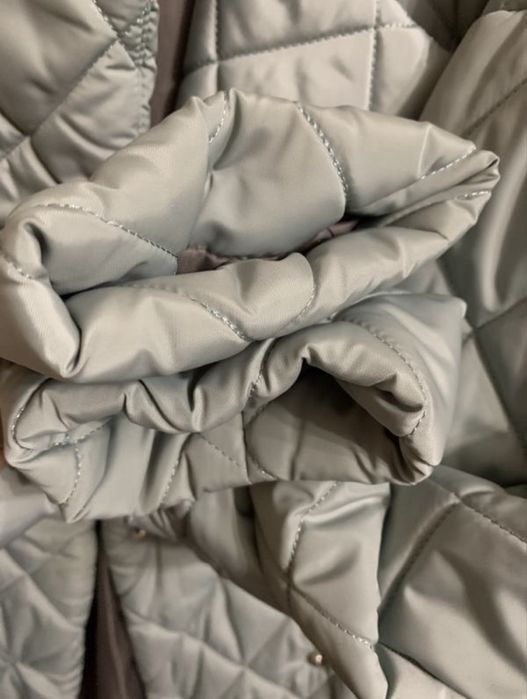 Пальто жіноче стьобане сіро -блакитного кольору 52-54 розмір