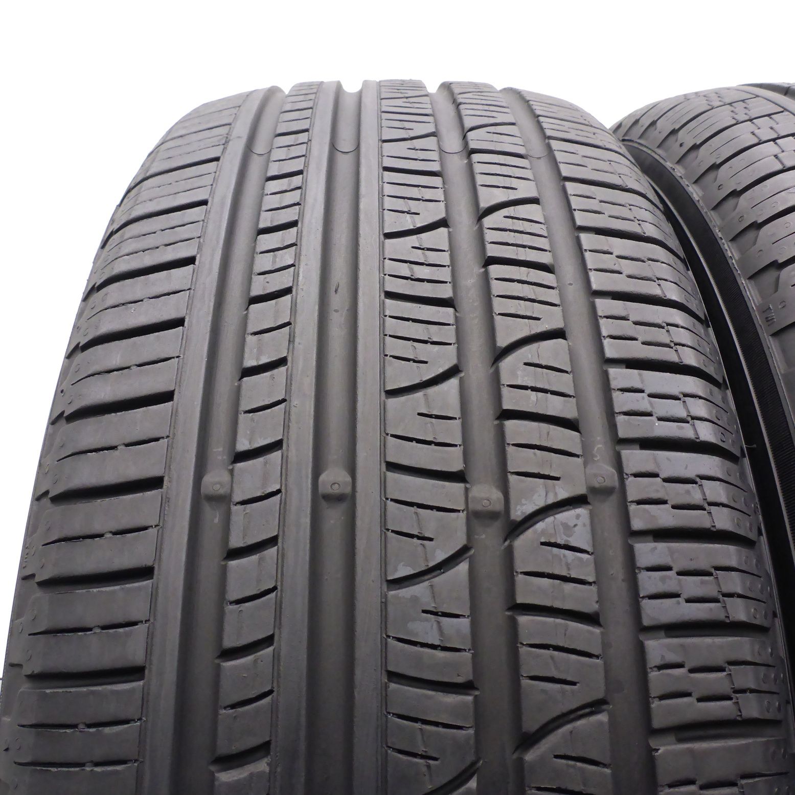 Opony 235/65/18 Pirelli 235/65R18 110V Scorpion letnie 6-6,5mm 2018