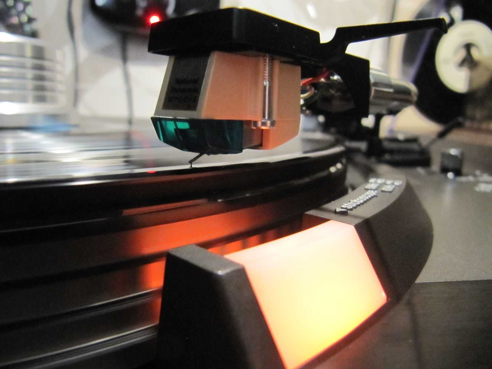 Програвач TECHNICS SL-1900 *Top Model с ПАСПОРТОМ в ІДЕАЛЬНОМУ стані