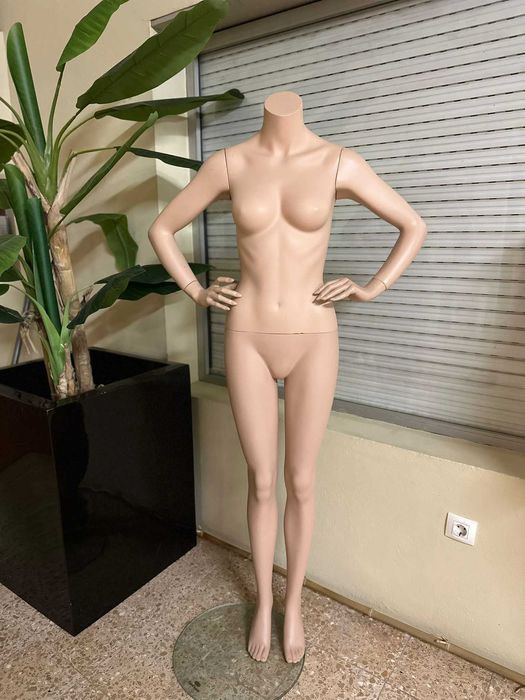 Manequim Feminino Usado