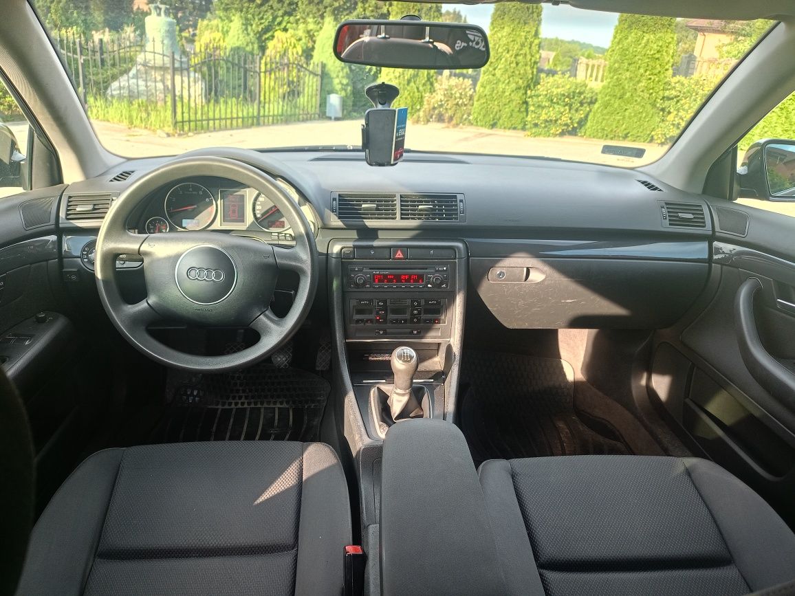 Audi a4 b6 2.0 lpg ! Sprawna ! Nowy przegląd !