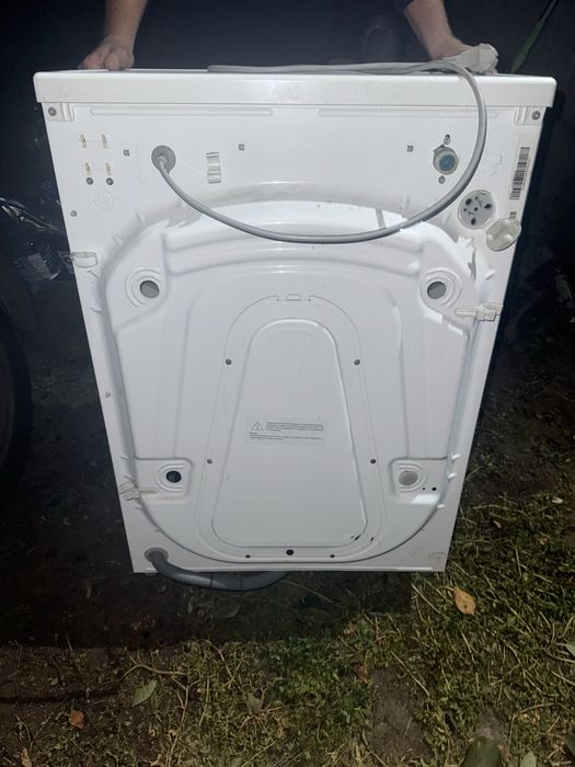 Продам стиральную машинку