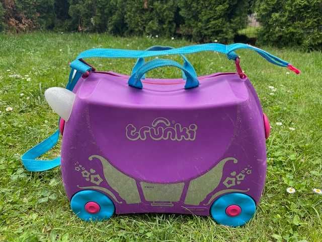 Jeździk walizka TRUNKI - jeżdżąca walizeczka 2w1 foletowy jednorożec