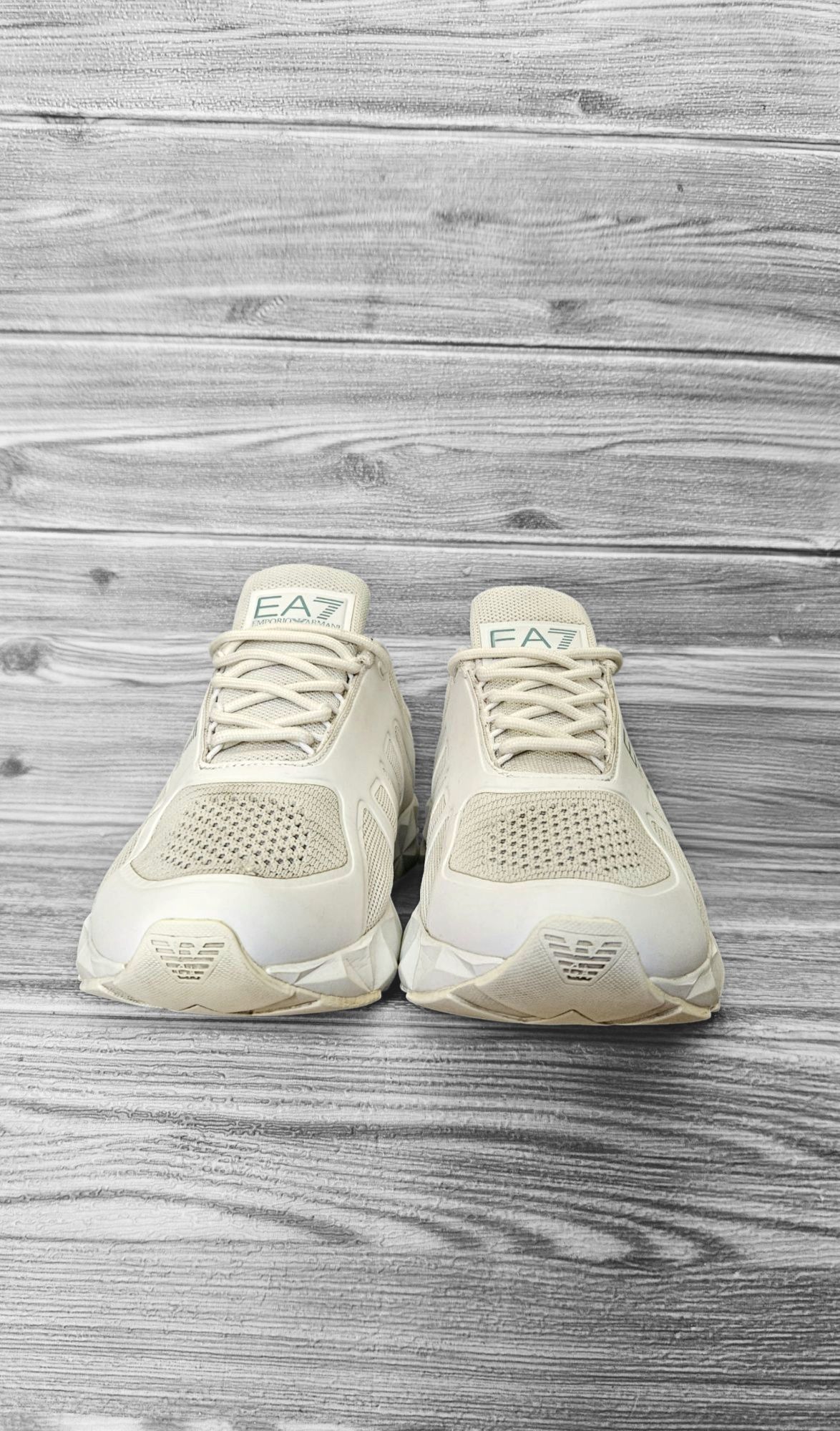 Sneakersy damskie Emporio Armani stylowe lekkie wiosenne sportowe 41