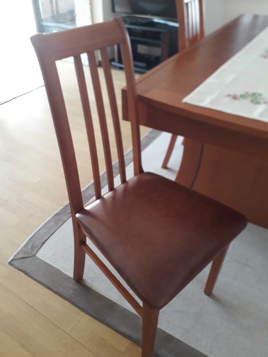 Mesa de sala de jantar