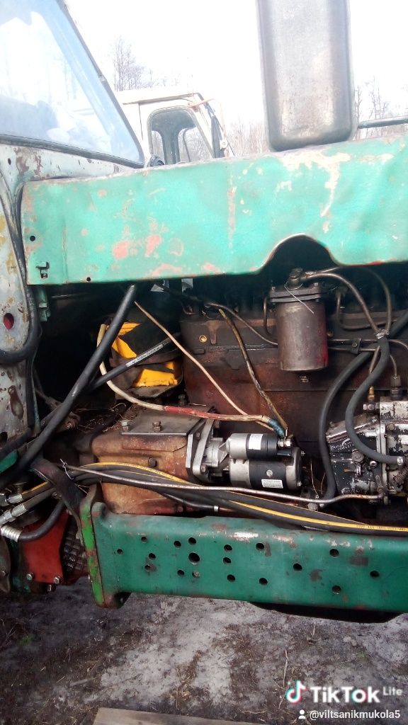 ЮМЗ 6 д 65 в гарному стані