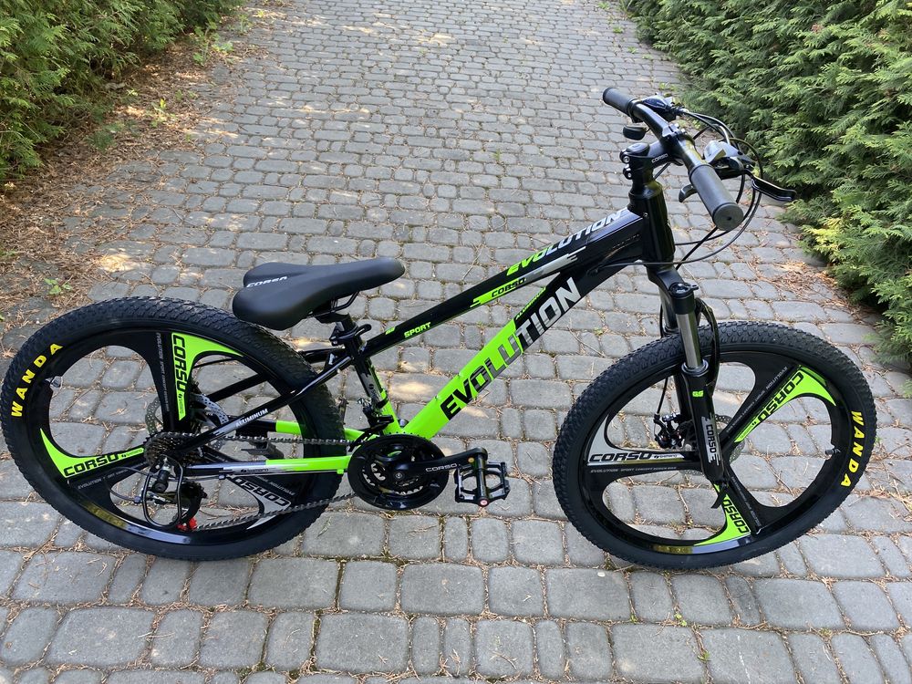 Дитячий велосипед Corso Evolution 24 Black-green на дитих дисках