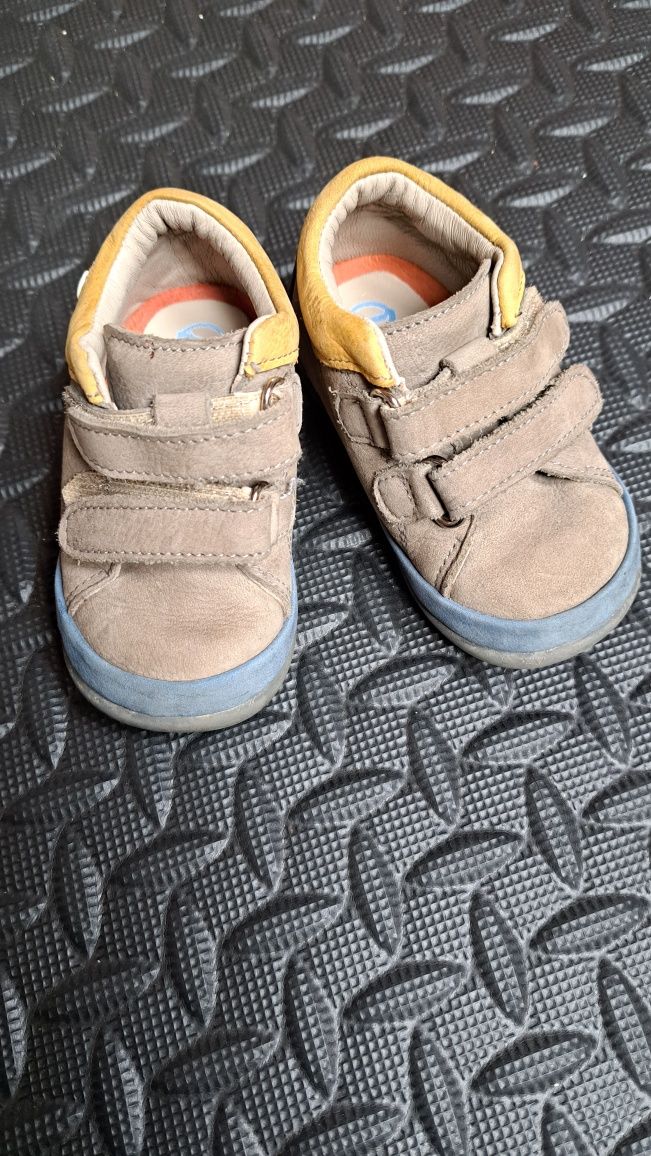 Buty dla chłopca na jesień 20